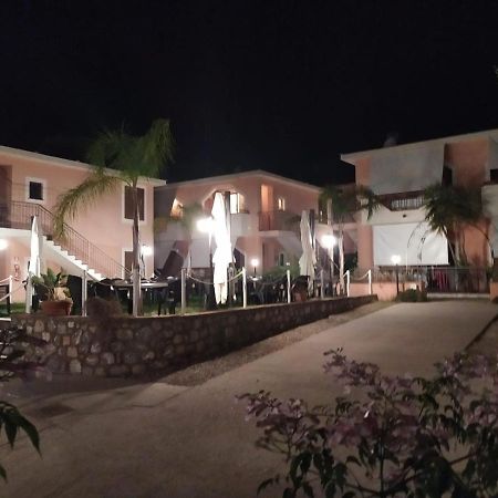 Hotel San Domenico Marina di Camerota Dış mekan fotoğraf